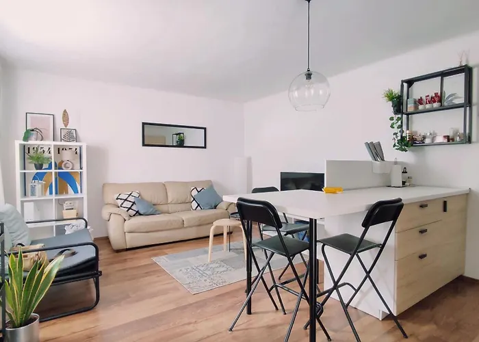 Garden View Apartment