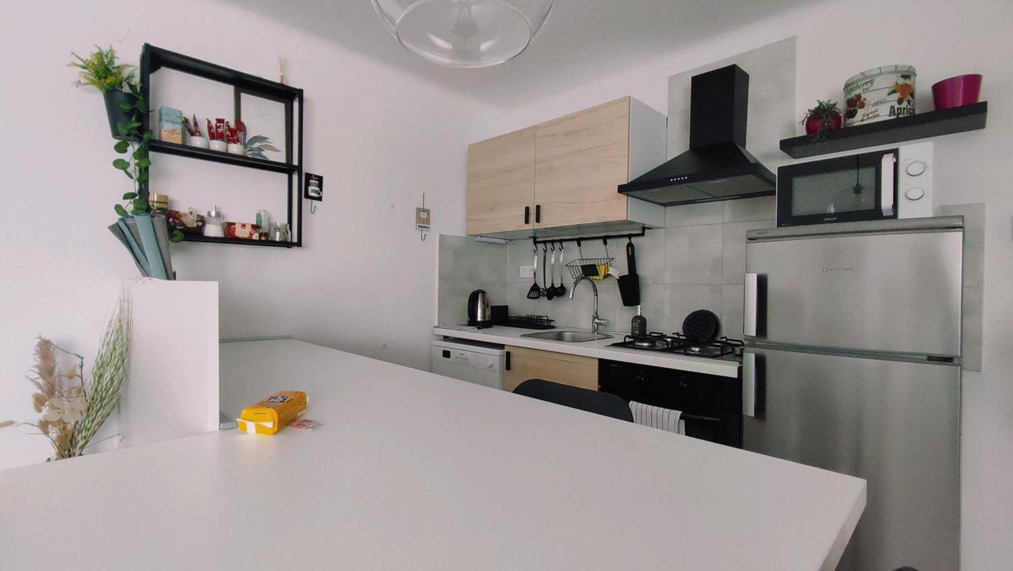Garden View Apartment *